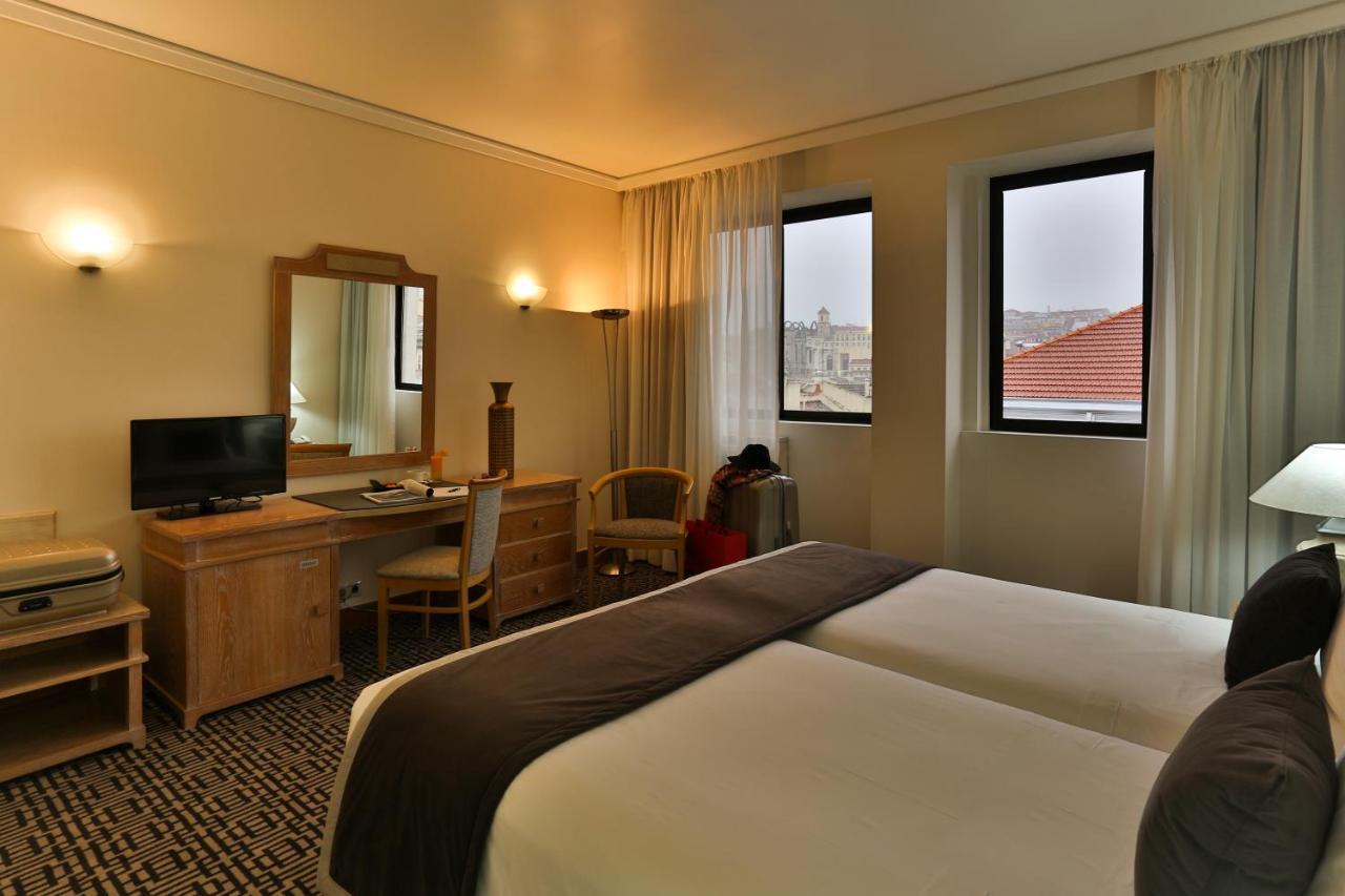 Hotel Mundial Lisbona Esterno foto