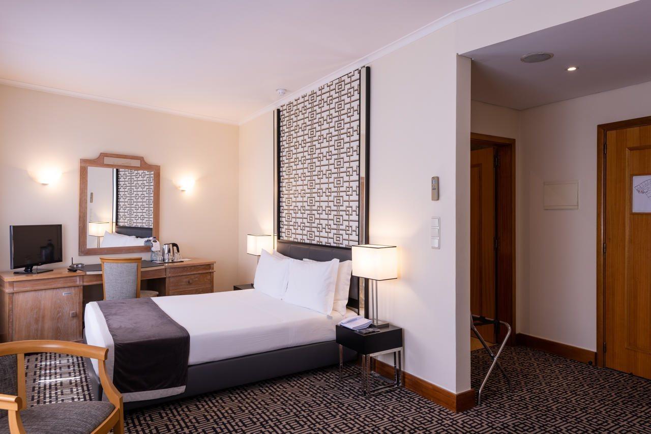 Hotel Mundial Lisbona Esterno foto